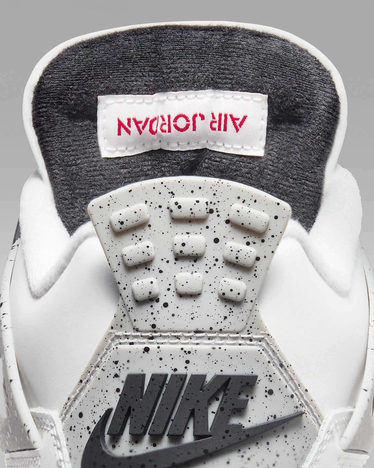 Air Jordan 4 Retro 'White Cement'
