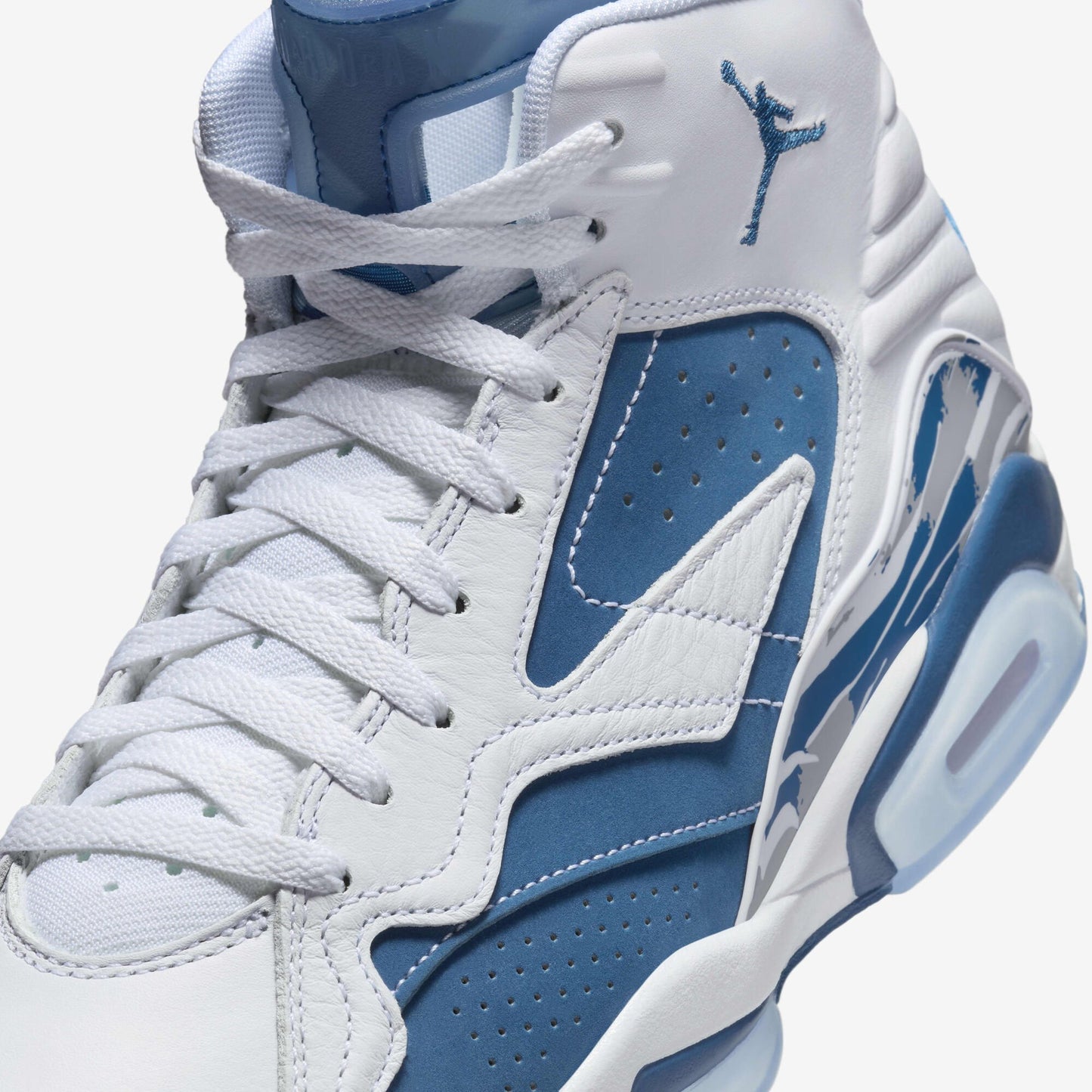 JORDAN Jumpman MVP Basketball Shoes