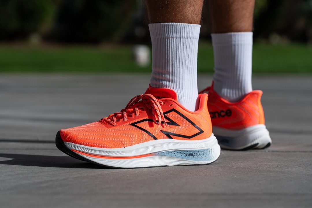 New Balance FuelCell SuperComp Trainer v2 'Neon Dragonfly'