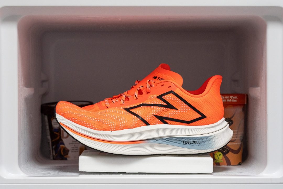 New Balance FuelCell SuperComp Trainer v2 'Neon Dragonfly'