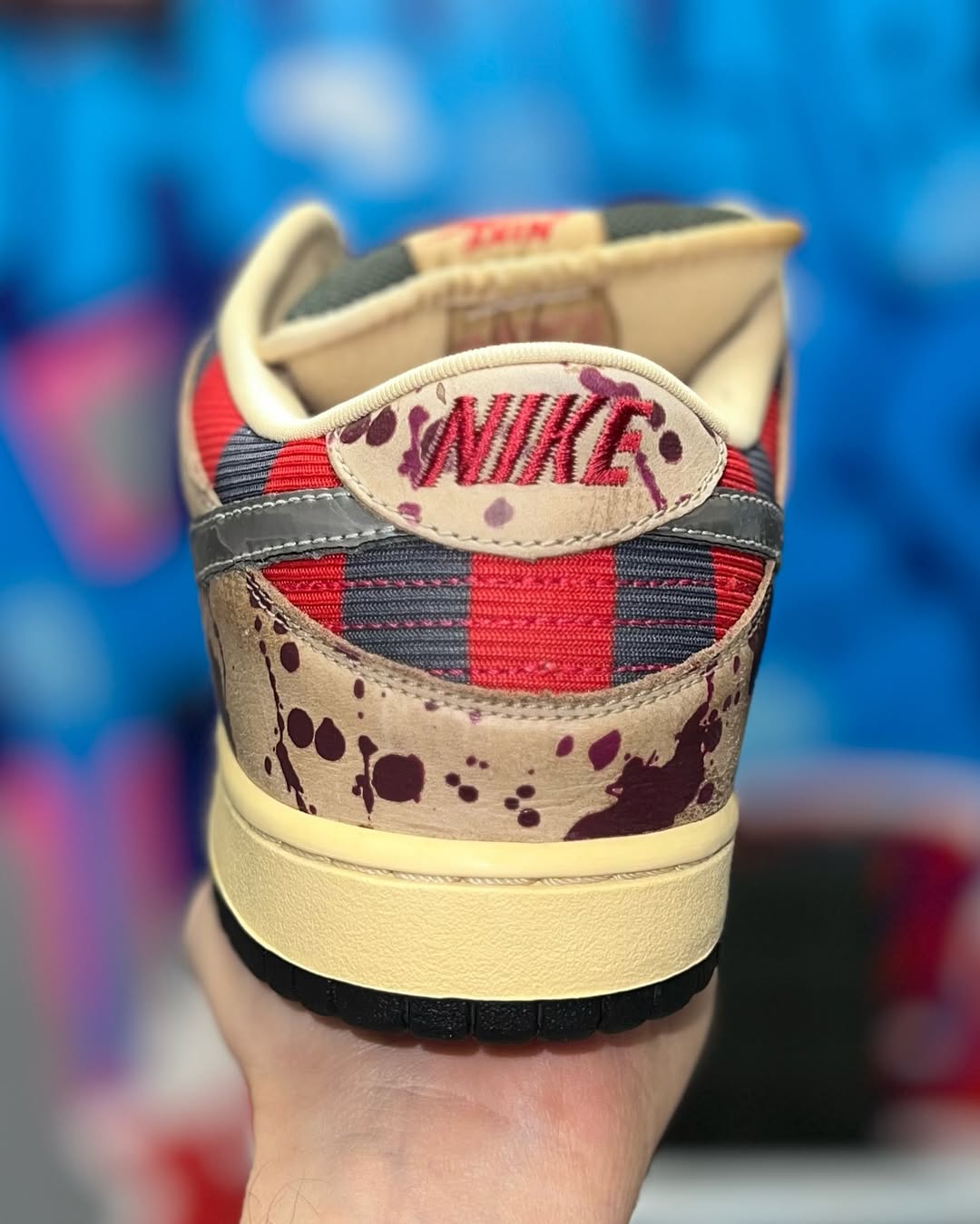 NIKE DUNK LOW PRO SB FREDDY KRUEGER LIMITED EDITION
