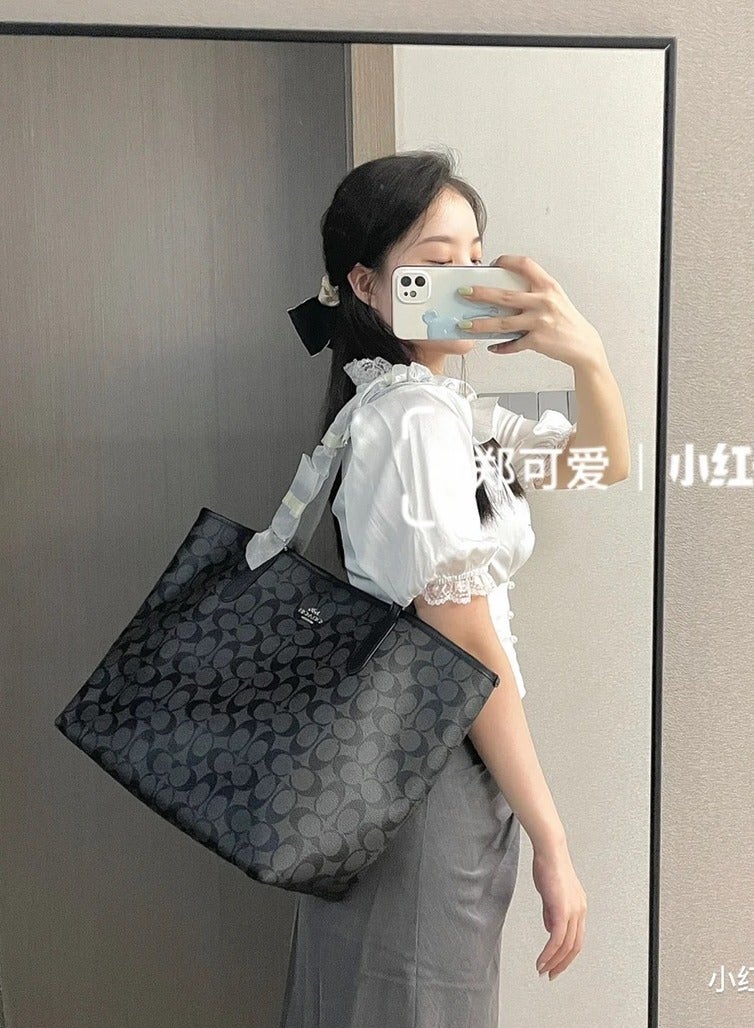 COACH Signature Canvas City Medium Tote Bag Black