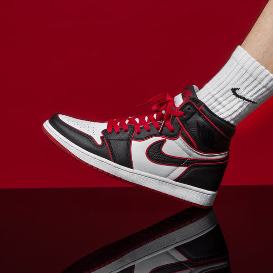 Jordan 1 Retro High Bloodline
