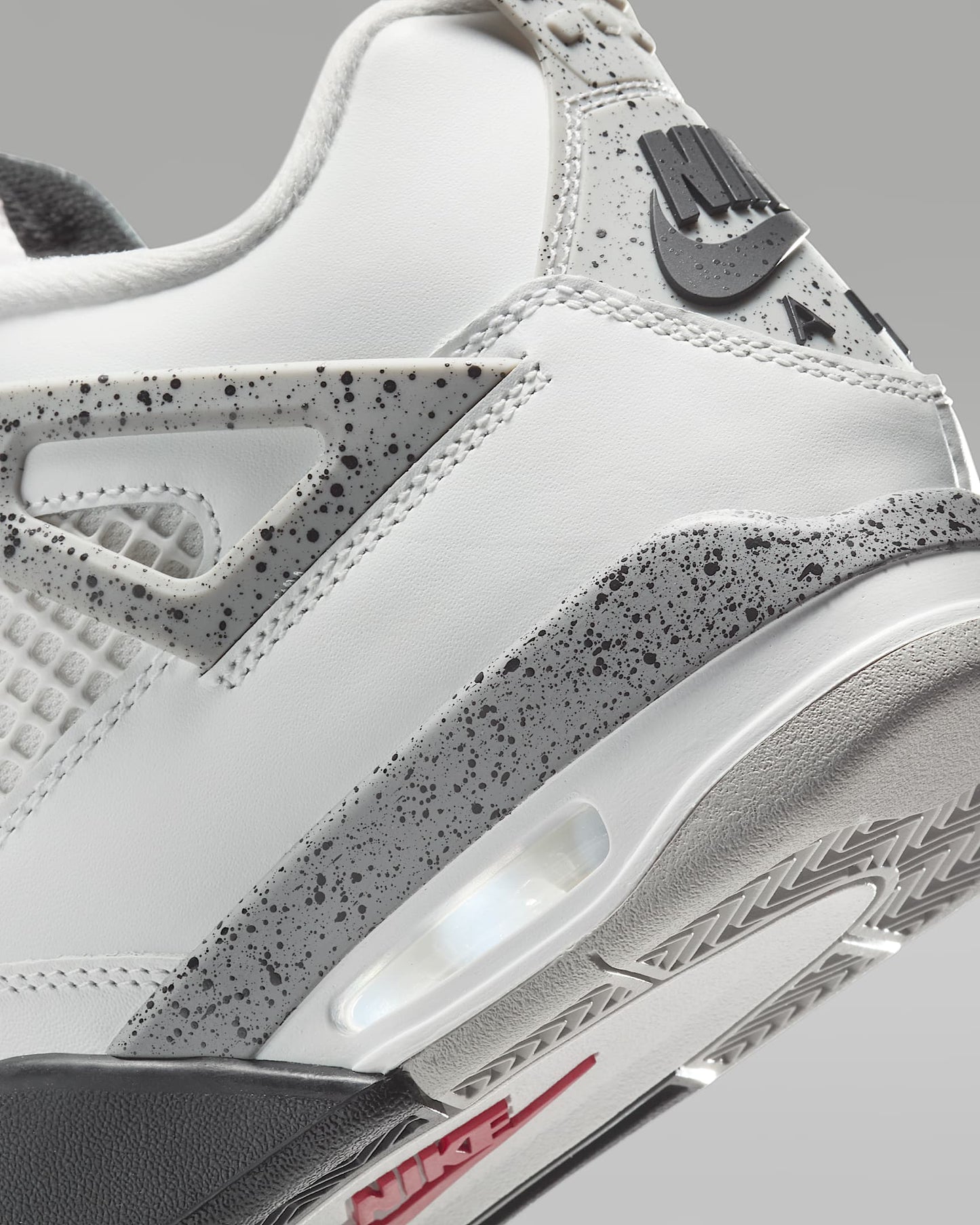 Air Jordan 4 Retro 'White Cement'