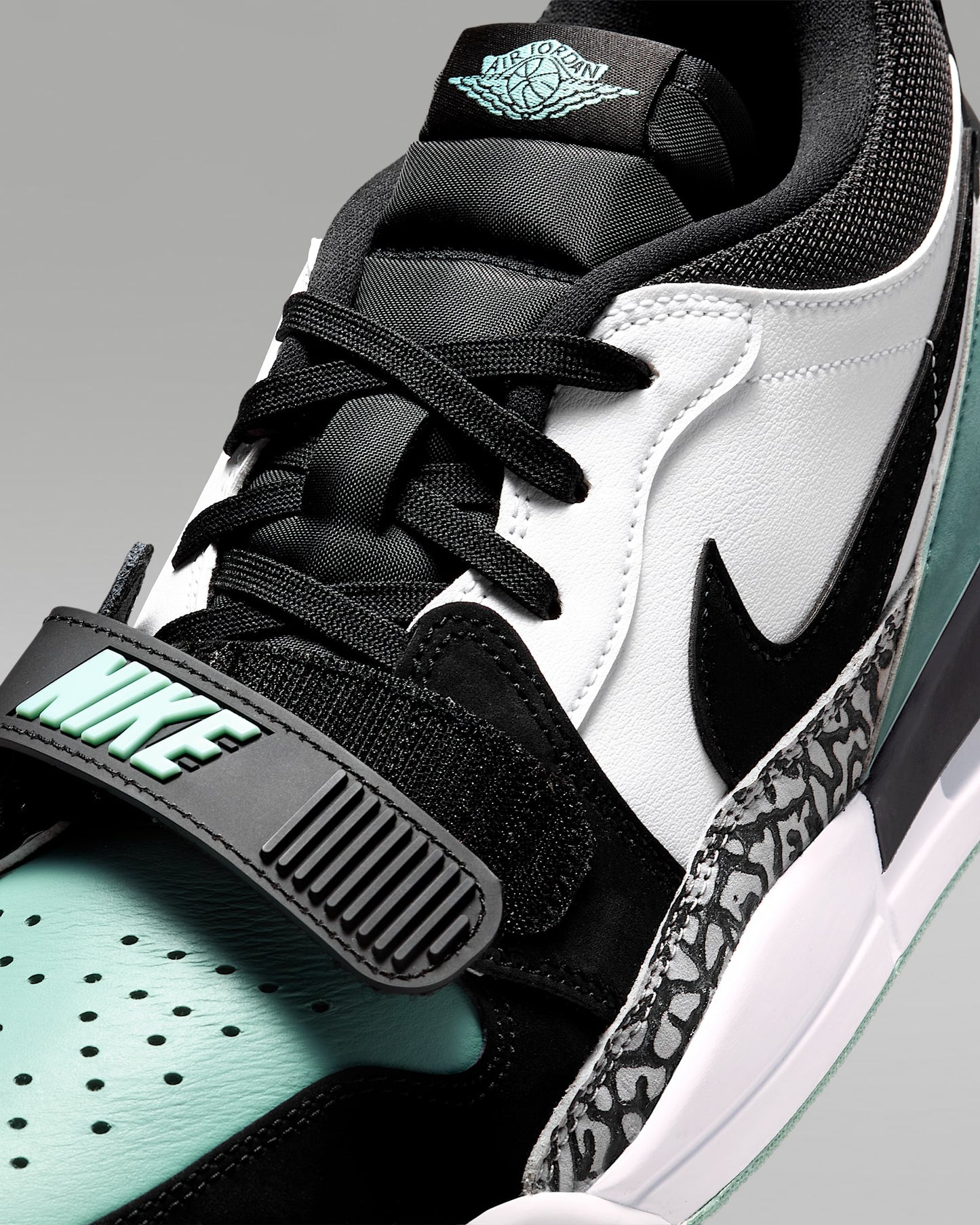 Air Jordan Legacy 312 Low