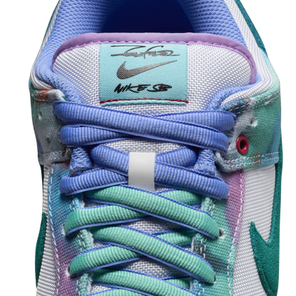 Nike SB Dunk Low Futura Laboratories Bleached Aqua