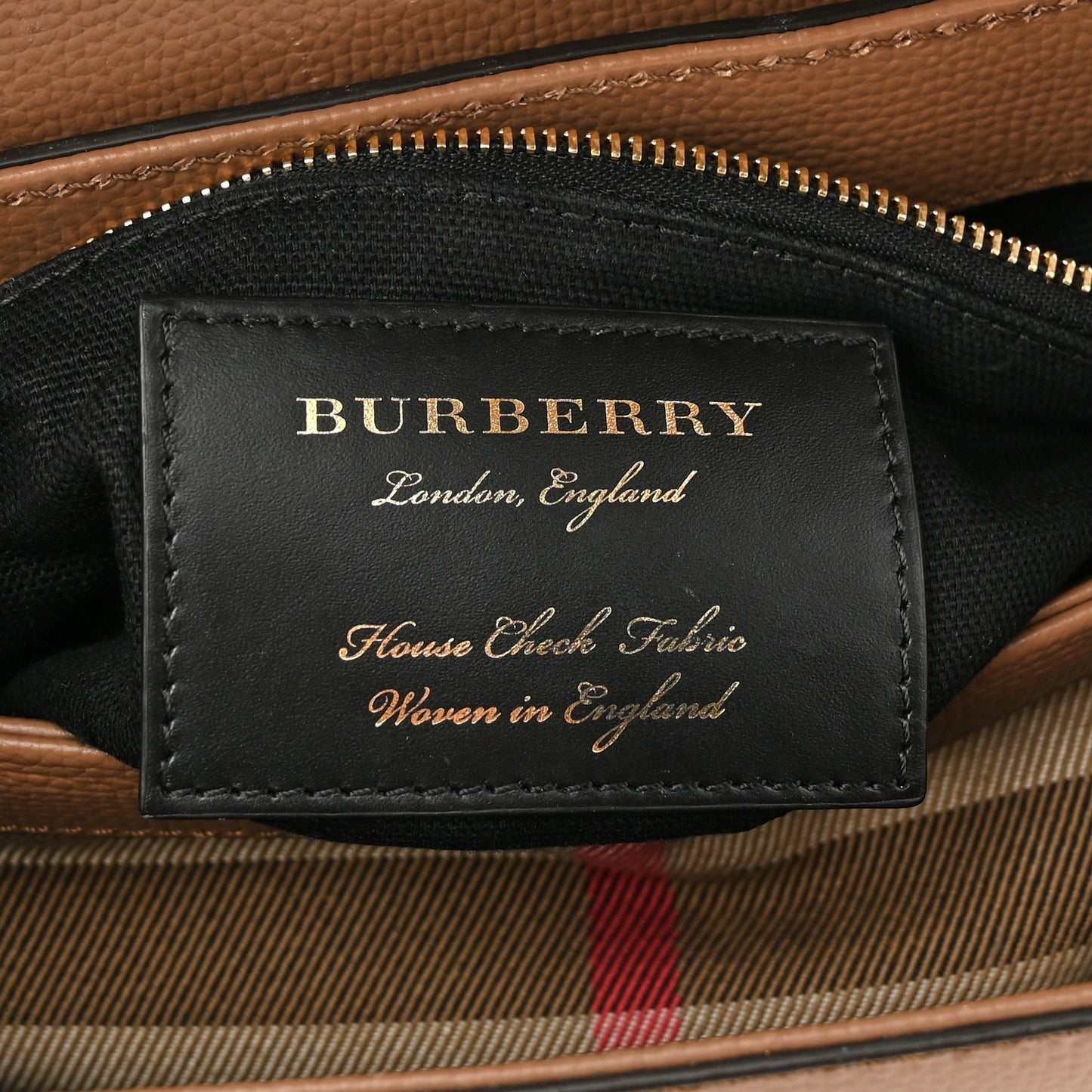 Burberry  Derby Calfskin House Check Small Camberley Dark Sand
