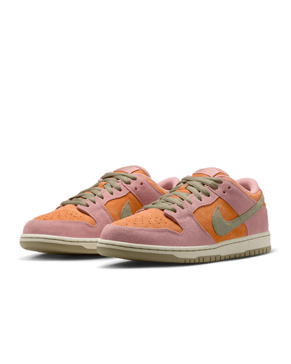 Nike SB Dunk Low Pro