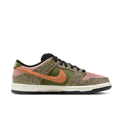 Nike SB Dunk Low Pro x Arts-Rec Skateshop