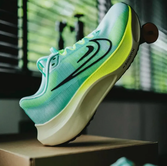 Nike Zoom Fly 5 ‘Mint Foam Ghost Green’