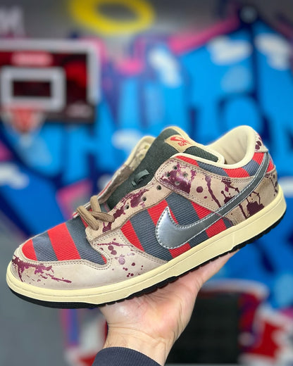 NIKE DUNK LOW PRO SB FREDDY KRUEGER LIMITED EDITION